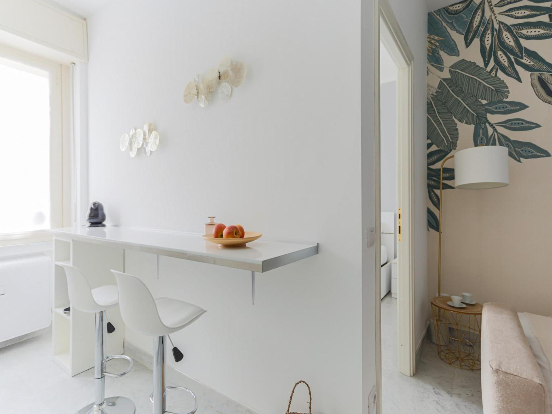 The Best Rent - Bright Two-Bedroom Apartment In Central Station Area Milan Bagian luar foto