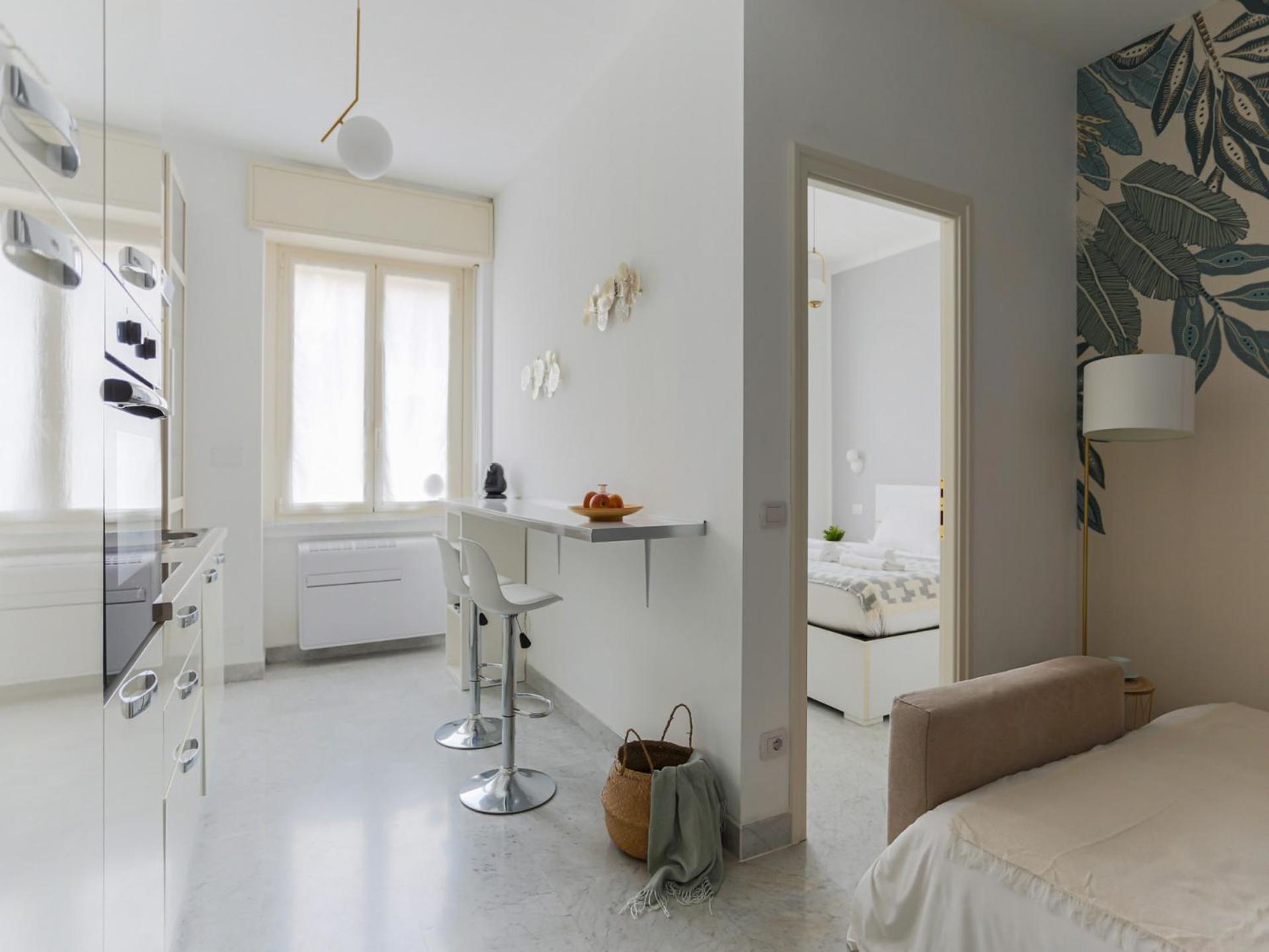 The Best Rent - Bright Two-Bedroom Apartment In Central Station Area Milan Bagian luar foto